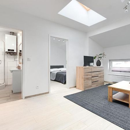 שצ'צ'ין Toress Apartamenty Economy מראה חיצוני תמונה
