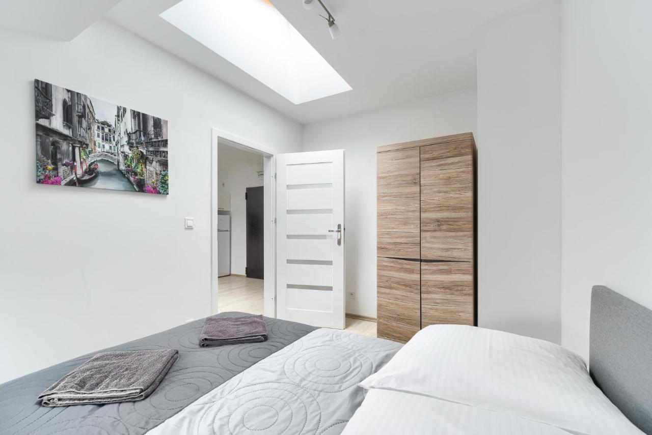 שצ'צ'ין Toress Apartamenty Economy מראה חיצוני תמונה