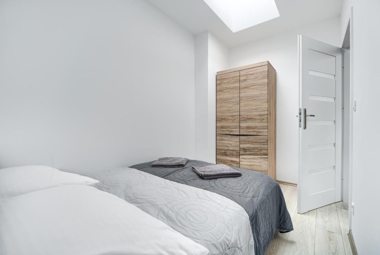 שצ'צ'ין Toress Apartamenty Economy מראה חיצוני תמונה